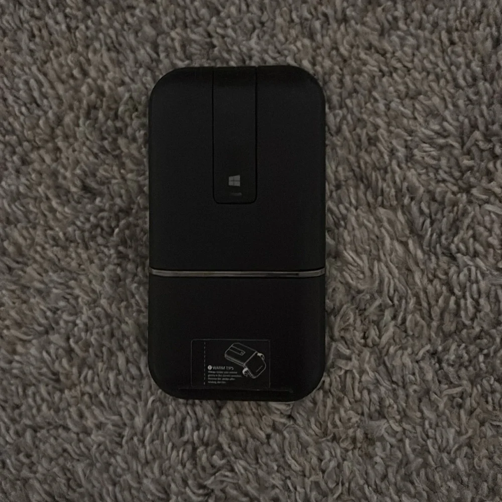 Microsoft mouse.